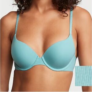 Victoria’s Secret Push Up Perfect Shape Bra 40D